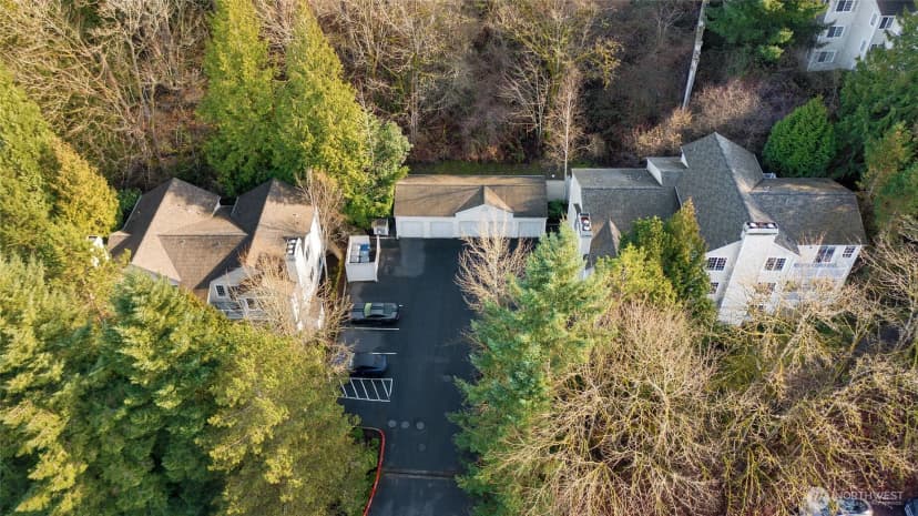 Property photo for 1628 118th Avenue Se #f316, Bellevue photo 14