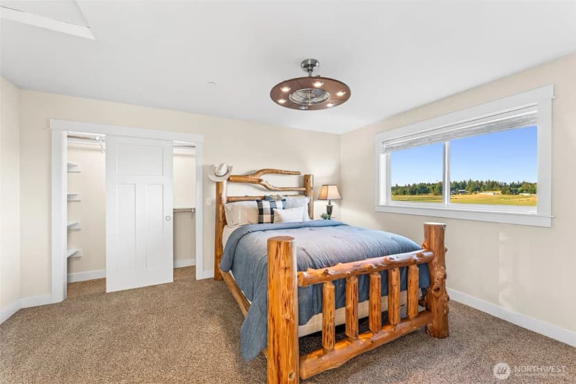 Property photo for 30721 40th Avenue S, Roy photo 19