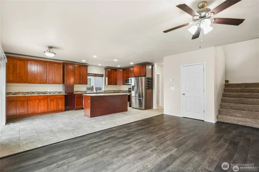 Property photo for 7615 198th Street E, Spanaway photo 10