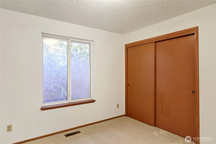 Property photo for 13082 Olalla Valley Road Se, Olalla photo 19