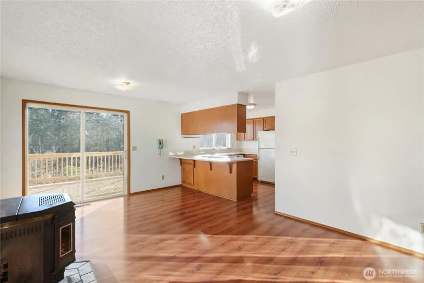 Property photo for 13082 Olalla Valley Road Se, Olalla photo 11