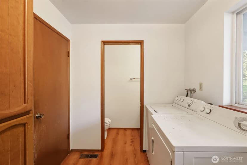 Property photo for 13082 Olalla Valley Road Se, Olalla photo 24