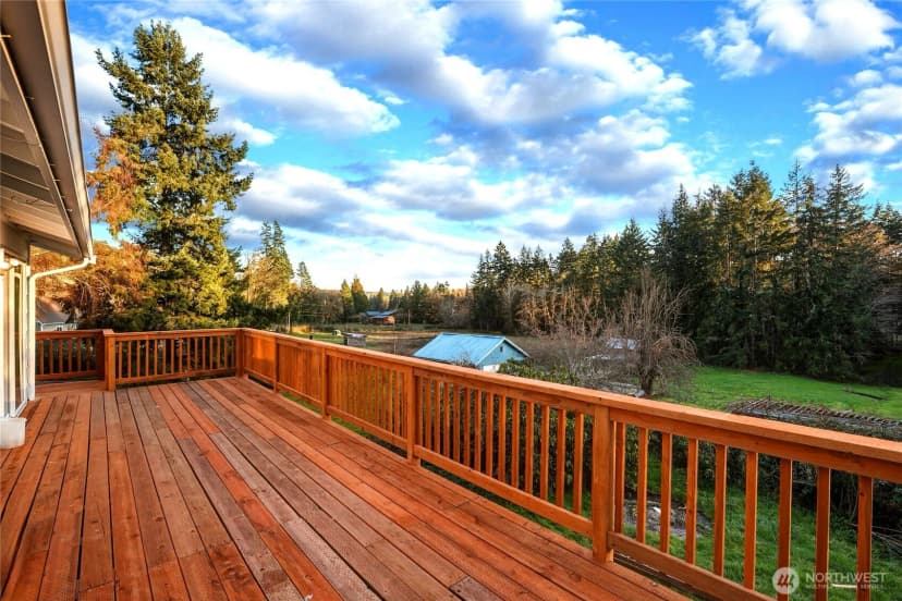 Property photo for 13082 Olalla Valley Road Se, Olalla photo 14