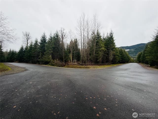 Property photo for 11934 Elk Trails Drive E, Greenwater photo 5