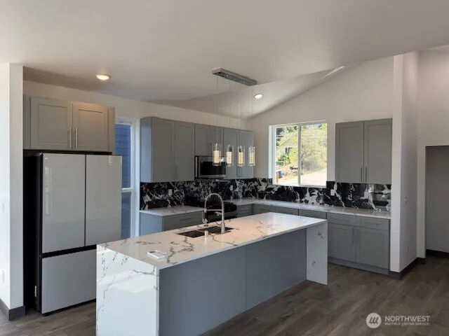 Property photo for 8610 42nd Avenue S, Seattle photo 8