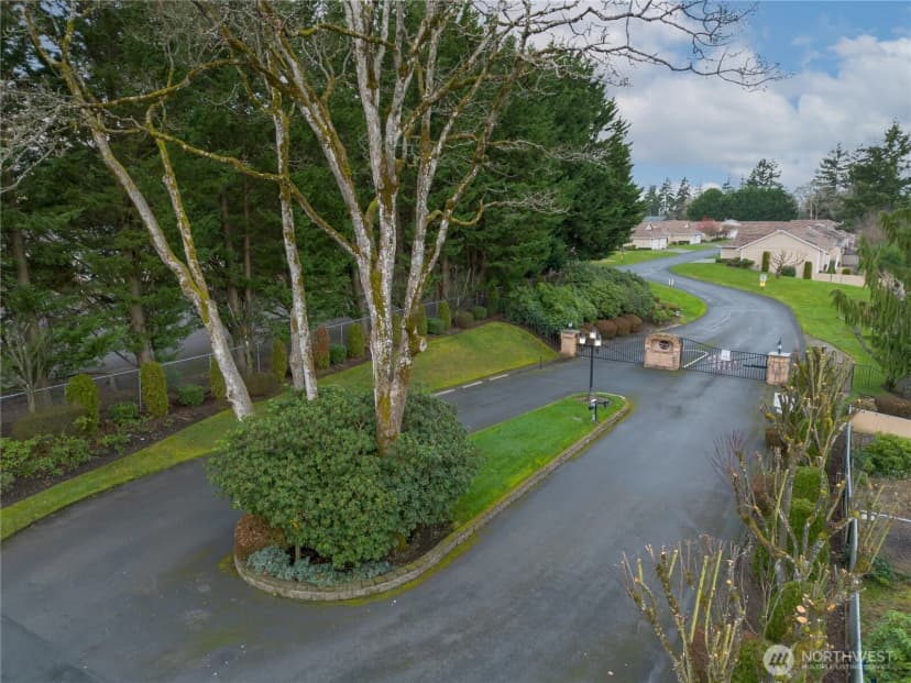 Property photo for 33 Lakewood Oaks Drive Sw, Lakewood photo 27