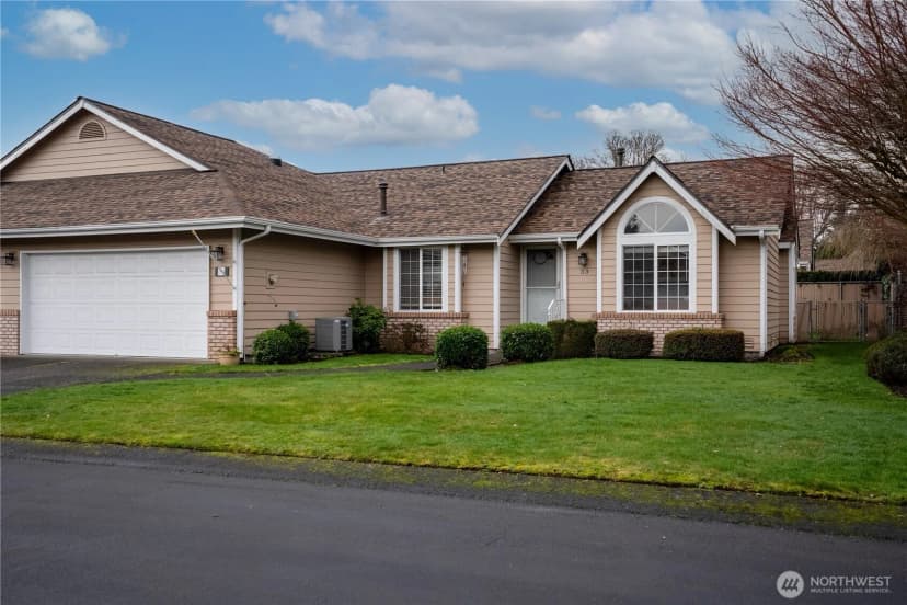 Property photo for 33 Lakewood Oaks Drive Sw, Lakewood