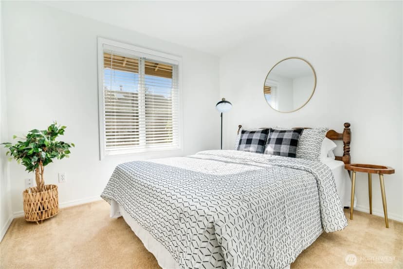 Property photo for 33 Lakewood Oaks Drive Sw, Lakewood photo 17