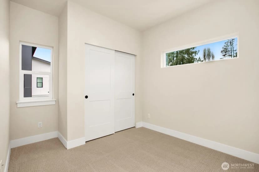 Property photo for 11916 4th Avenue Sw, Burien photo 10