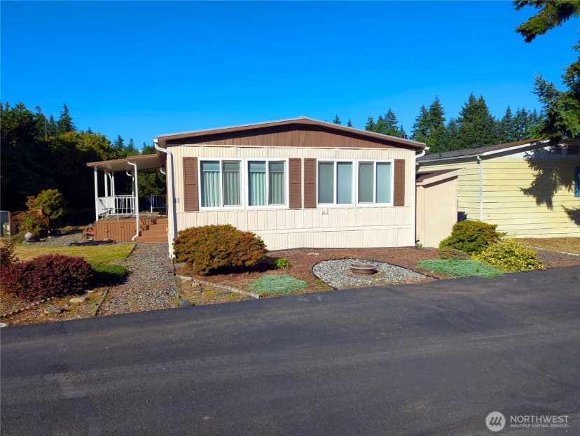 Property photo for 11622 Silver Lake Road #47, Everett photo 3