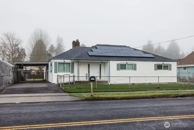 Property photo for 2209 42nd Avenue, Longview