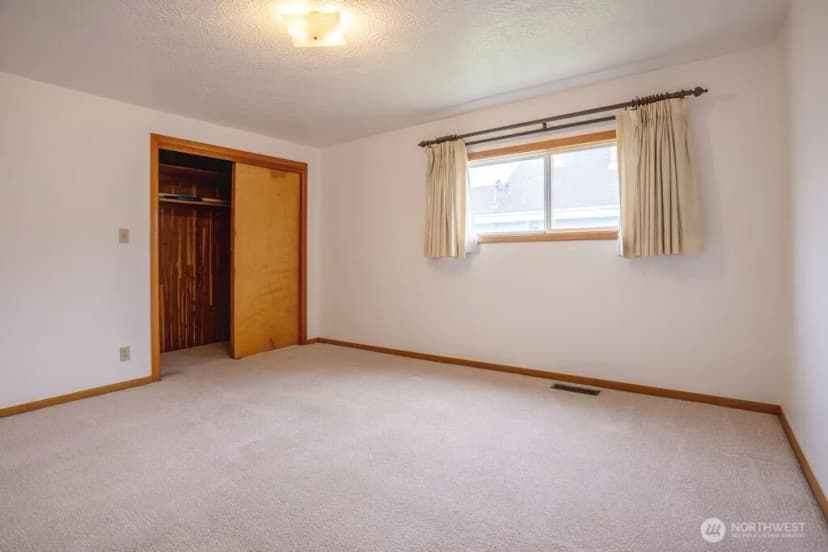 Property photo for 2209 42nd Avenue, Longview photo 13