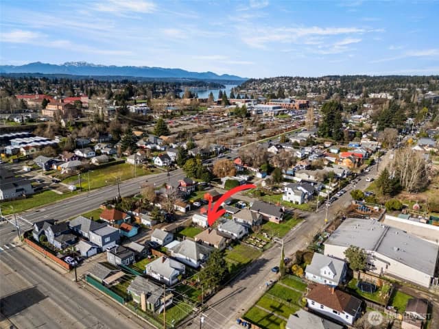 Property photo for 1115 Elizabeth Avenue, Bremerton photo 3