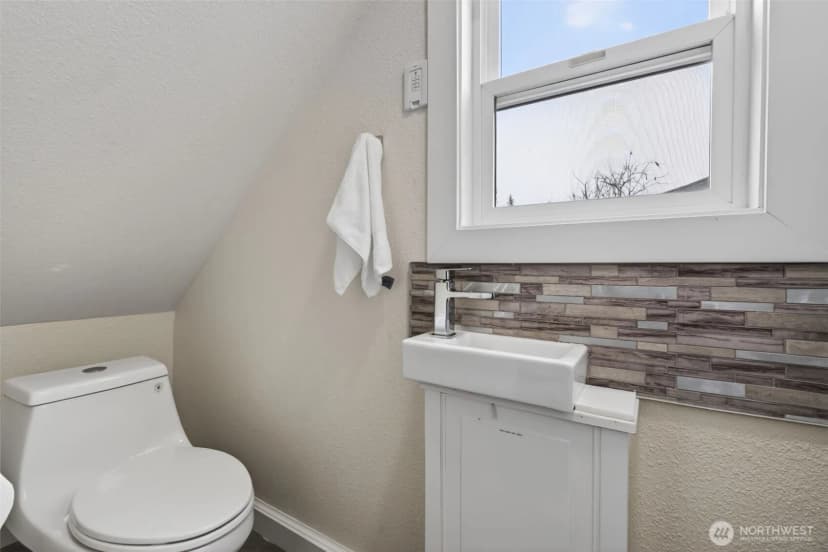 Property photo for 201 Tilley Avenue, Centralia photo 16