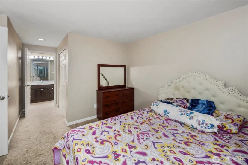 Property photo for 26339 116th Avenue Se #i-102, Kent photo 15