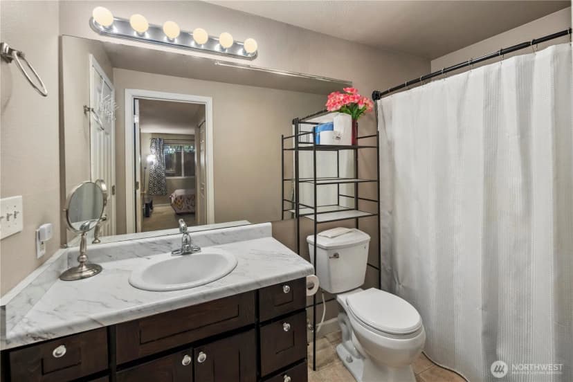 Property photo for 26339 116th Avenue Se #i-102, Kent photo 19