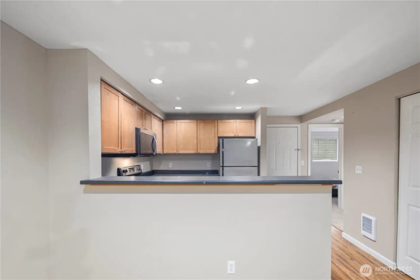 Property photo for 26339 116th Avenue Se #i-102, Kent photo 10