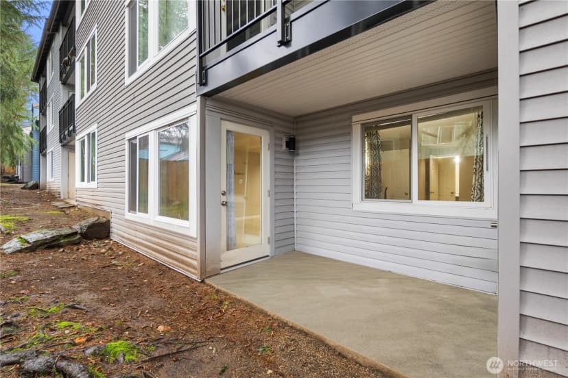 Property photo for 26339 116th Avenue Se #i-102, Kent photo 28