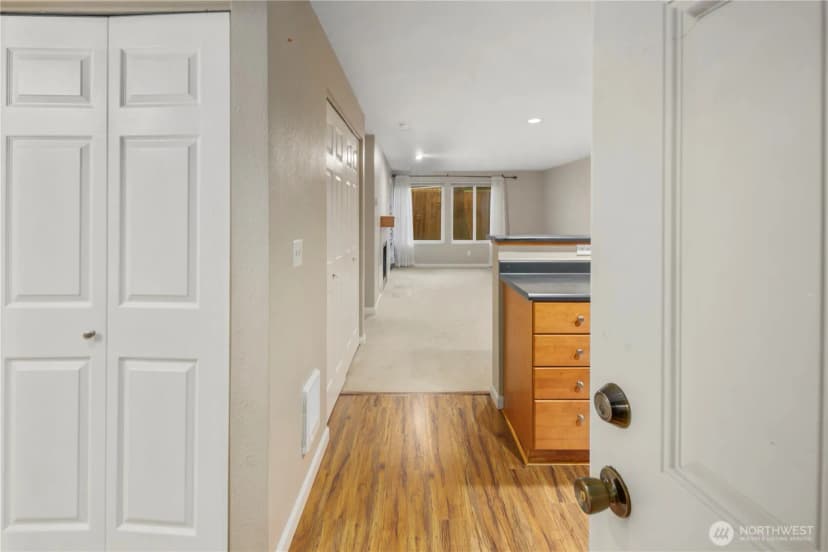 Property photo for 26339 116th Avenue Se #i-102, Kent photo 25