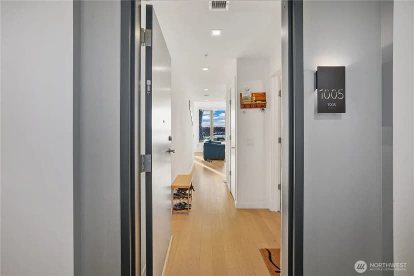 Property photo for 590 1st Avenue S #1005, Seattle photo 13