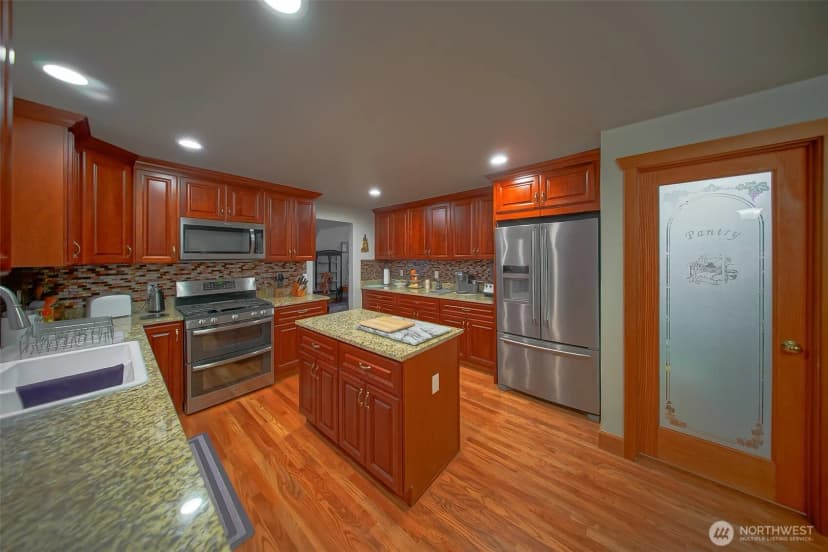 Property photo for 3705 30th Avenue Ct Nw, Gig Harbor photo 14