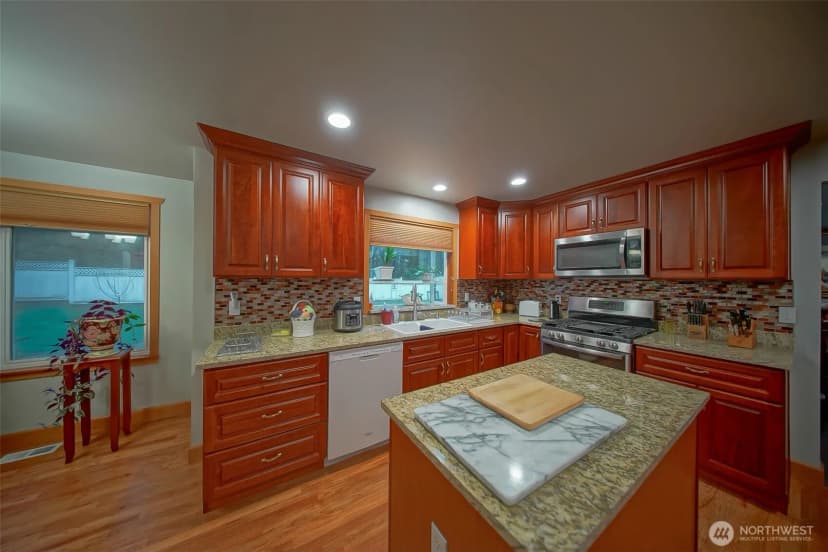 Property photo for 3705 30th Avenue Ct Nw, Gig Harbor photo 13