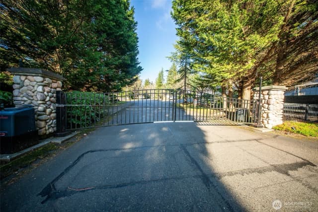 Property photo for 3705 30th Avenue Ct Nw, Gig Harbor photo 2
