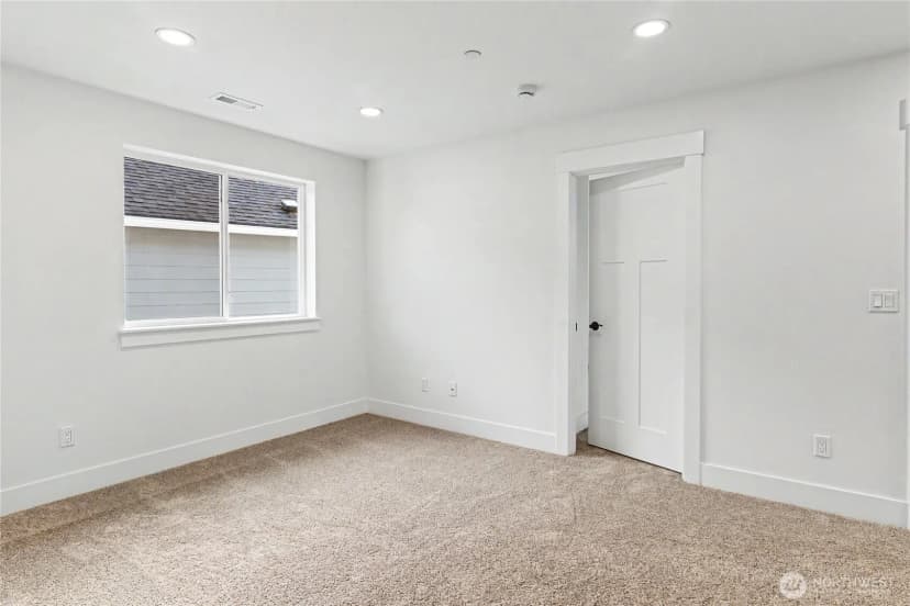 Property photo for 7651 Deschutes Heights Court Se #67, Tumwater photo 33