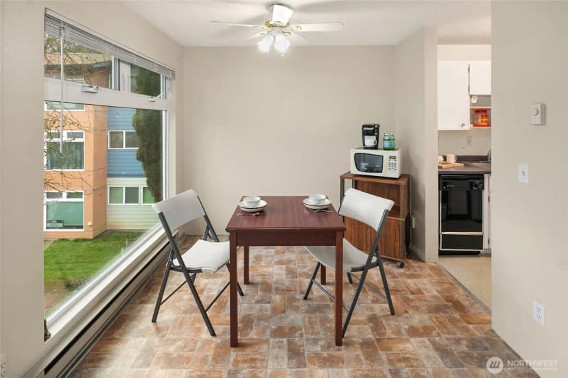 Property photo for 15156 65th Avenue S #1007, Tukwila photo 5