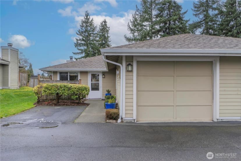 Property photo for 5702 N 33rd #3a, Tacoma photo 32