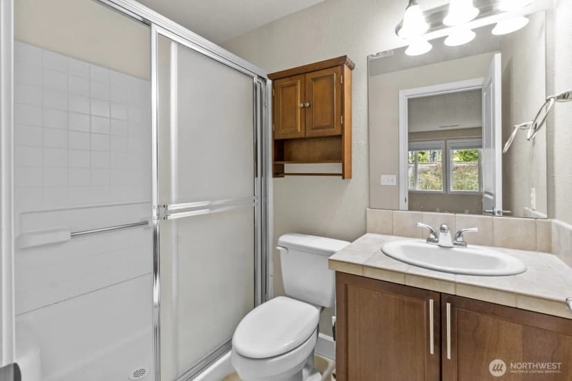 Property photo for 5702 N 33rd #3a, Tacoma photo 23