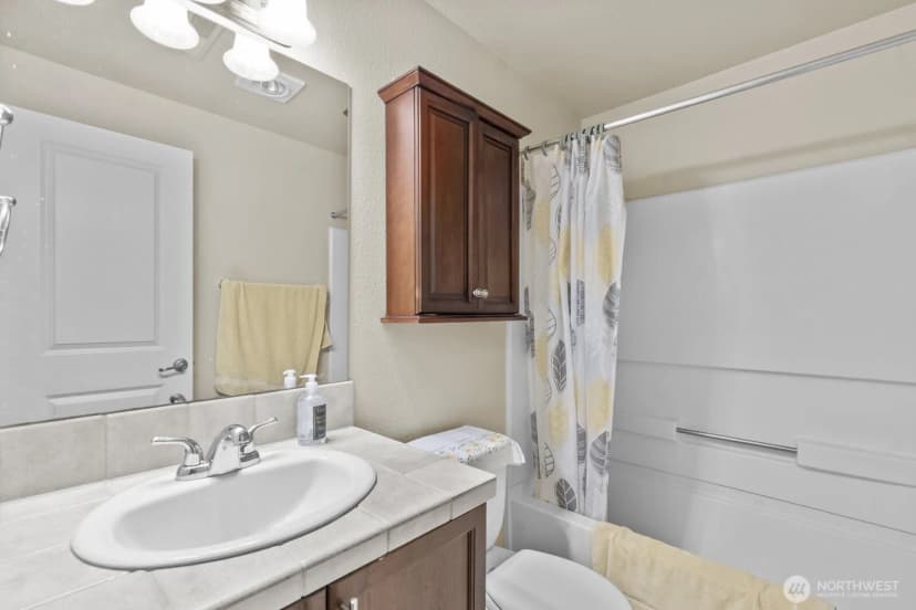 Property photo for 5702 N 33rd #3a, Tacoma photo 17