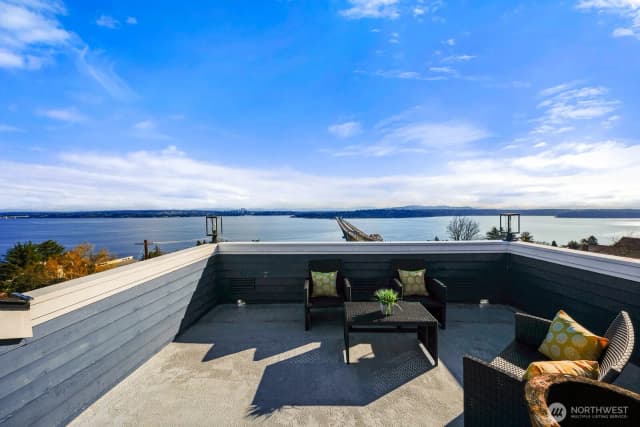 Property photo for 1354 32nd Avenue S, Seattle
