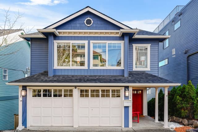 Property photo for 1354 32nd Avenue S, Seattle photo 2