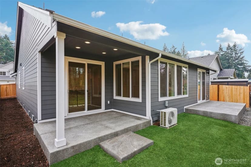 Property photo for 1303 60th Avenue Ne, Tacoma photo 26