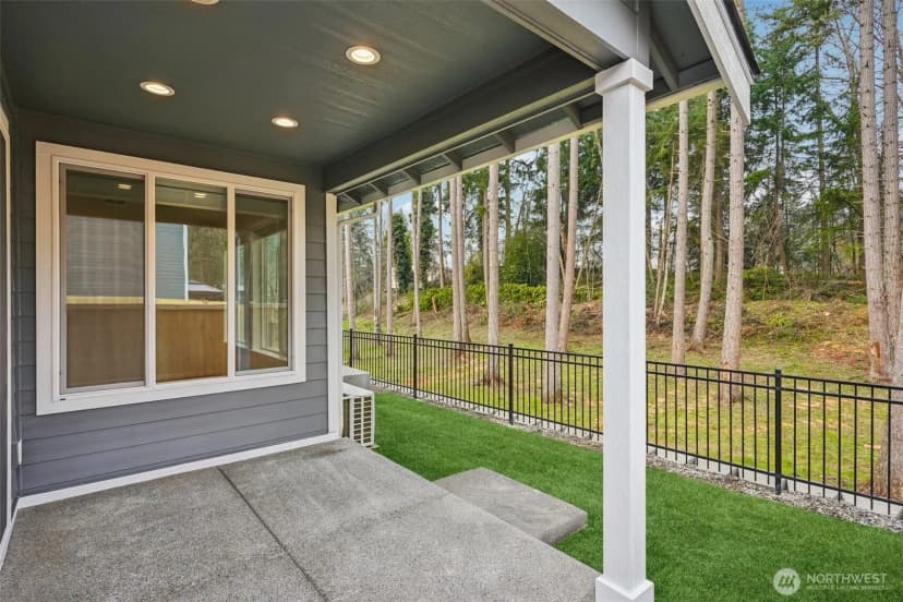 Property photo for 1303 60th Avenue Ne, Tacoma photo 27