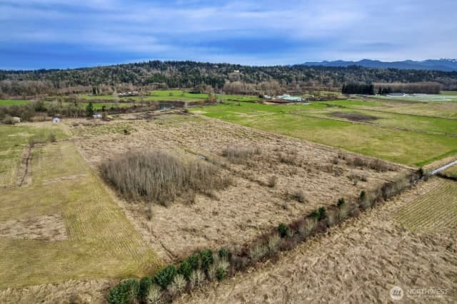 Property photo for 27411 Ne 100th Street, Carnation photo 4