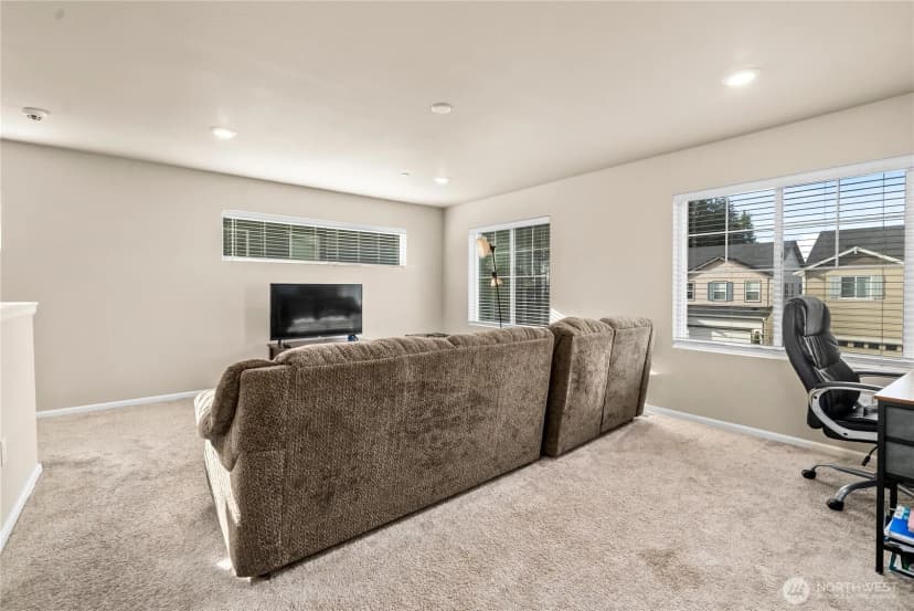 Property photo for 4389 Acacia Lane Se, Port Orchard photo 34