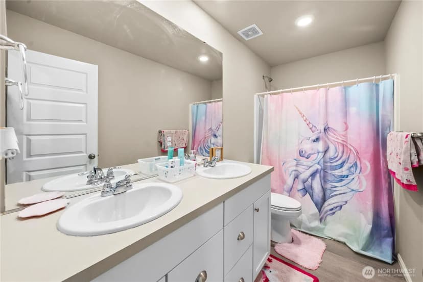 Property photo for 4389 Acacia Lane Se, Port Orchard photo 31
