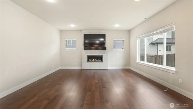 Property photo for 21417 43rd Drive Se #19, Bothell photo 2