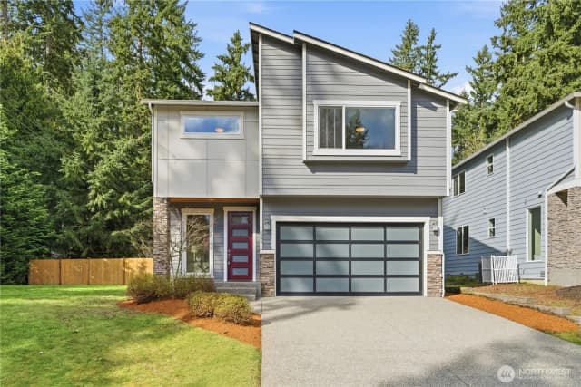 Property photo for 16005 74th Avenue Ne, Kenmore