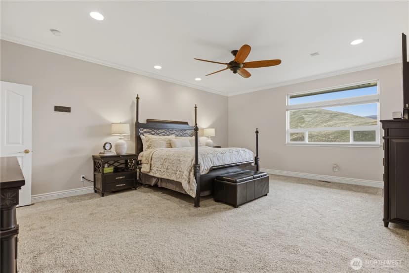 Property photo for 2008 Broadview North, Wenatchee photo 16