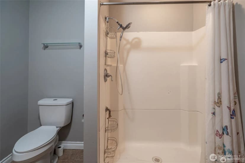 Property photo for 113 E 6th St, Lind photo 12