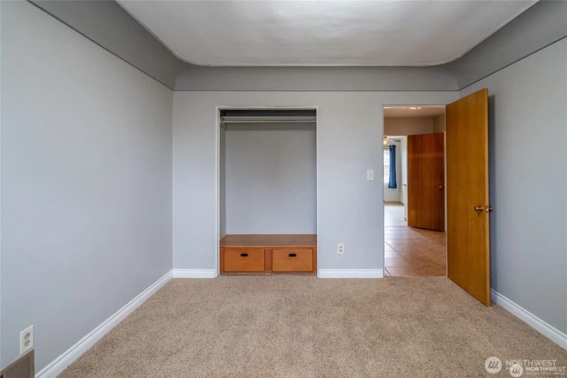 Property photo for 113 E 6th St, Lind photo 15