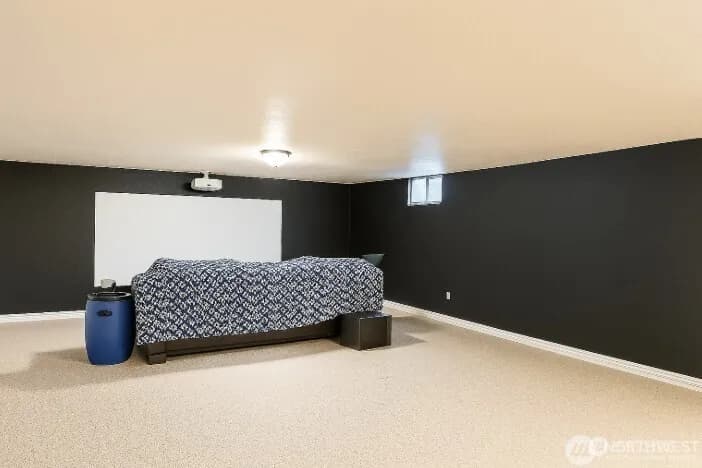 Property photo for 113 E 6th St, Lind photo 18