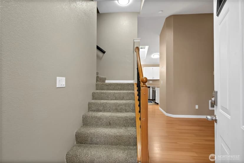Property photo for 14012 Meadowlark Drive Nw, Gig Harbor photo 3
