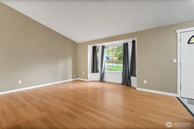 Property photo for 14012 Meadowlark Drive Nw, Gig Harbor photo 5