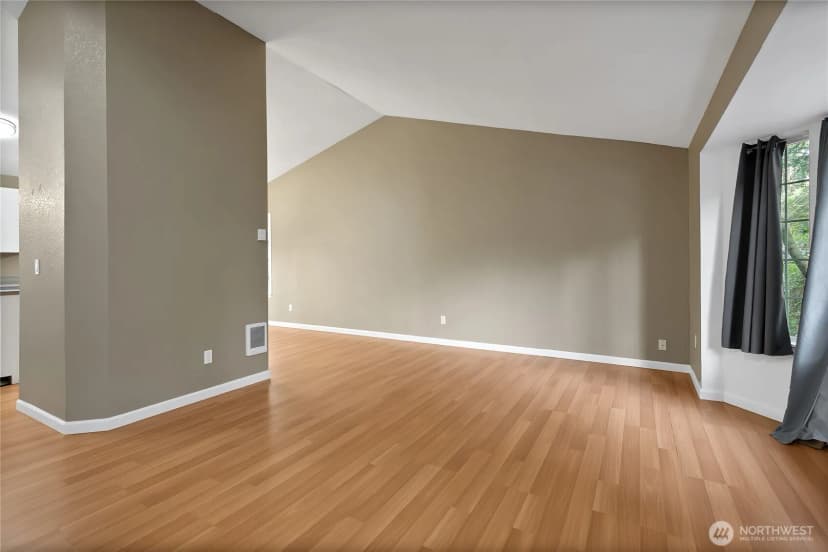 Property photo for 14012 Meadowlark Drive Nw, Gig Harbor photo 6