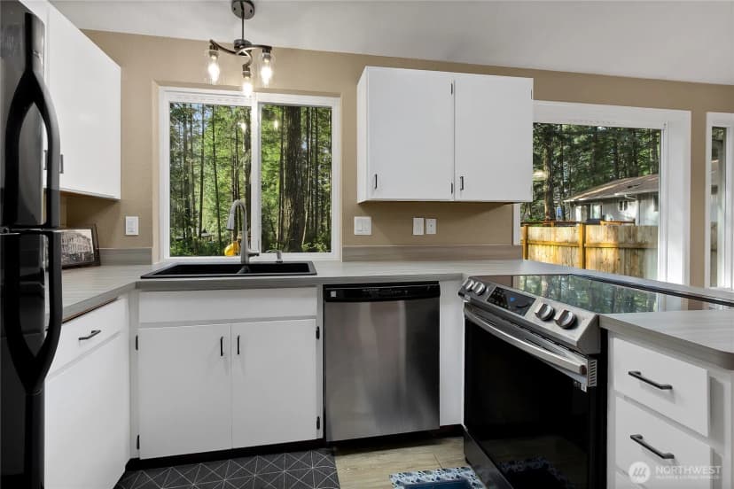 Property photo for 14012 Meadowlark Drive Nw, Gig Harbor photo 10