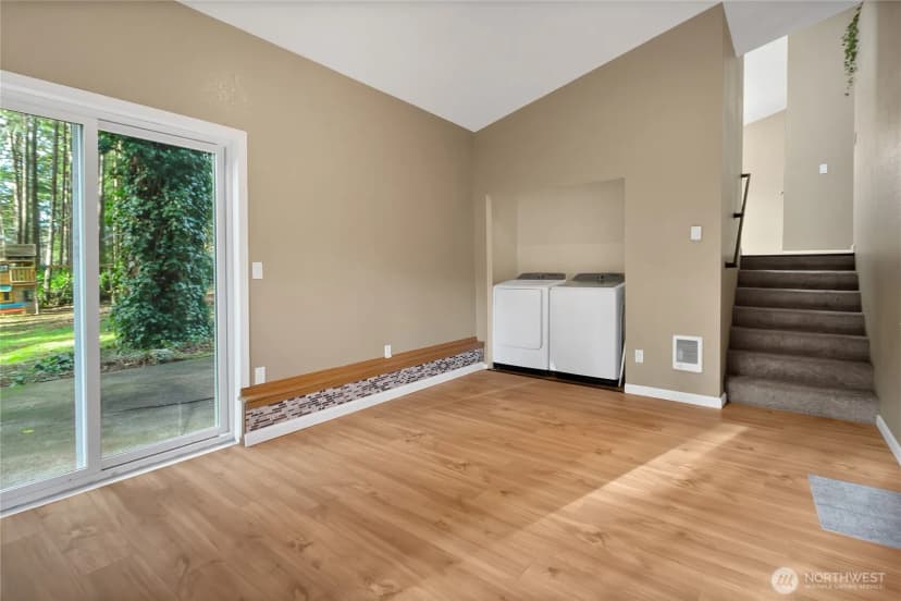 Property photo for 14012 Meadowlark Drive Nw, Gig Harbor photo 12